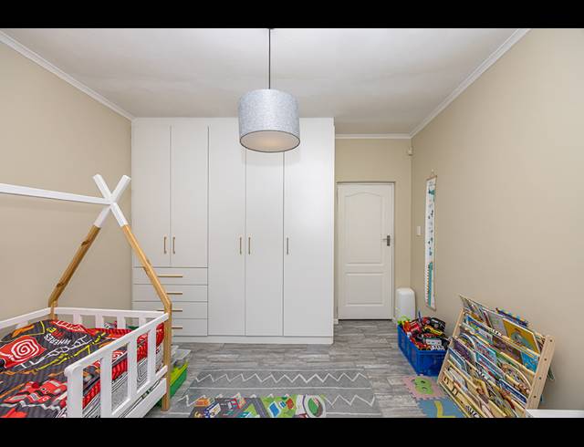 3 BEDROOM HOUSE FOR SALE IN AVONDALE